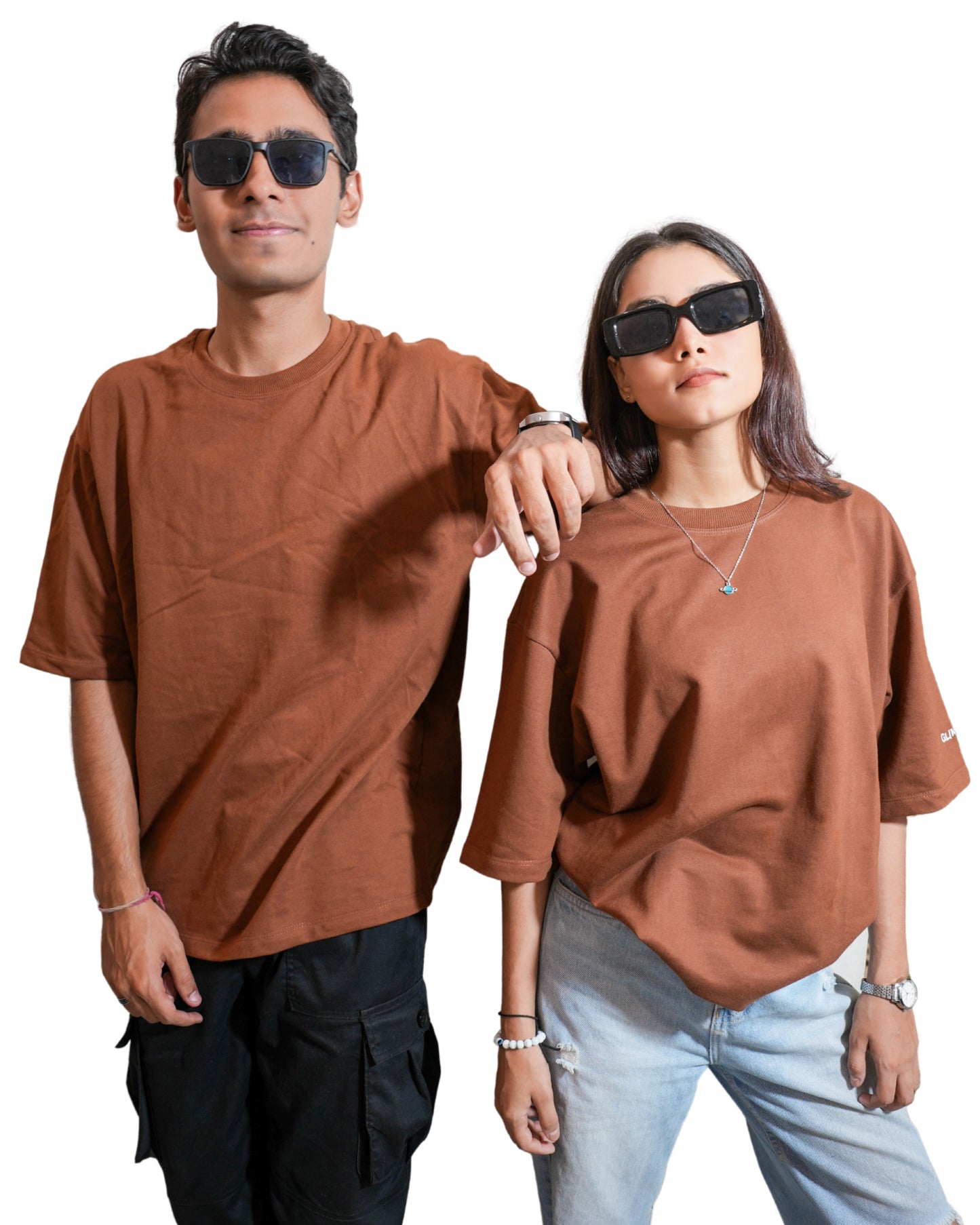 BROWN BLAZE: Glimzen Premium Oversized Tee Chocolate Brown