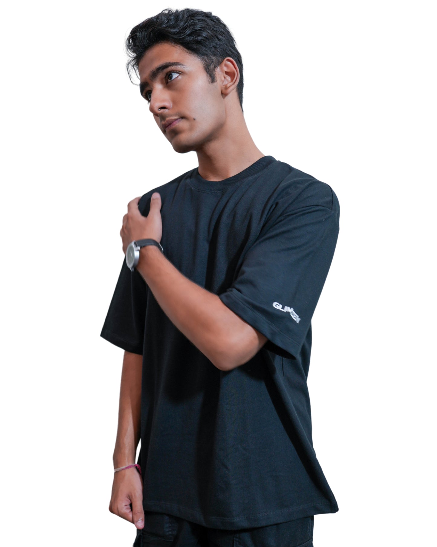 MIDNIGHT CLASSIC: Glimzen Prmium Oversized Tee Jet Black