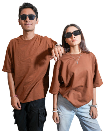 BROWN BLAZE: Glimzen Premium Oversized Tee Chocolate Brown